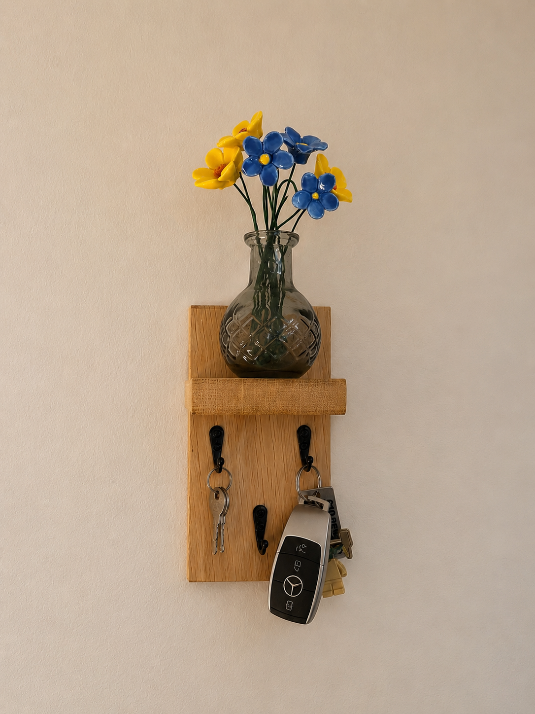 Solid oak Key holder 3 hooks with a shelf